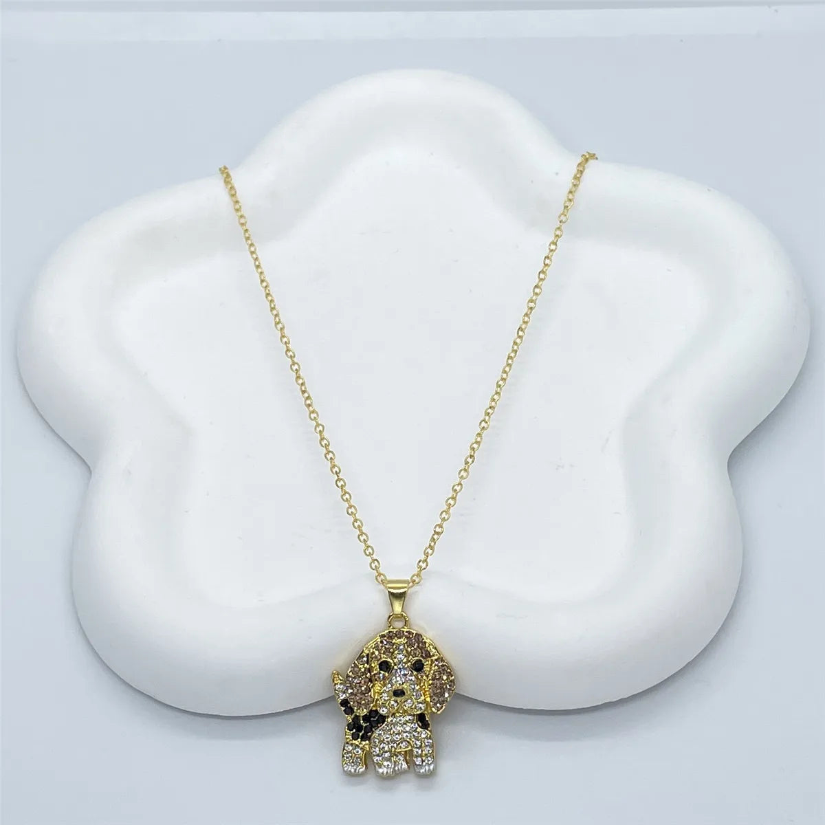 Exquisite Cute Beagle Pendant Necklace for Women Elegant Pet Puppy